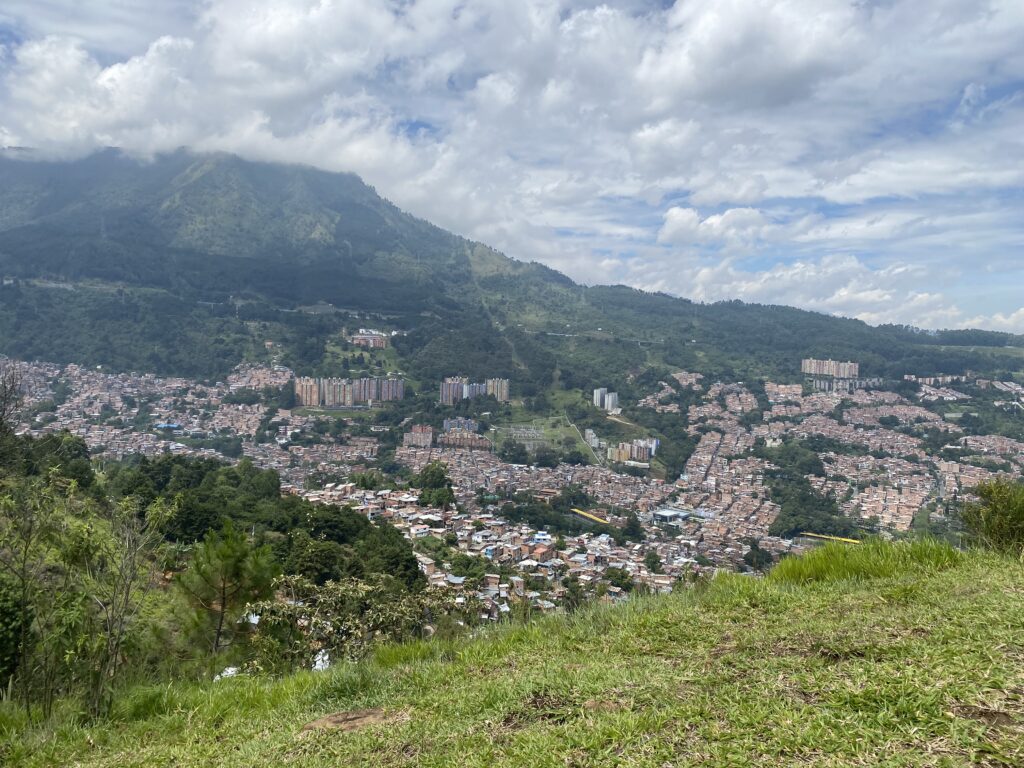 Comuna 8
