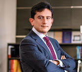 Nuevo ministro de comercio, industria y turismo: Luis Carlos Reyes.
