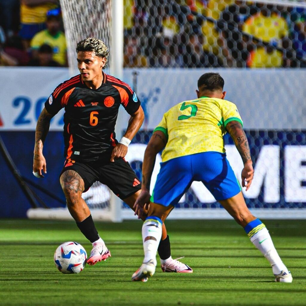 Partido polémico por el VAR entre Colombia y Brasil. Foto: FCF